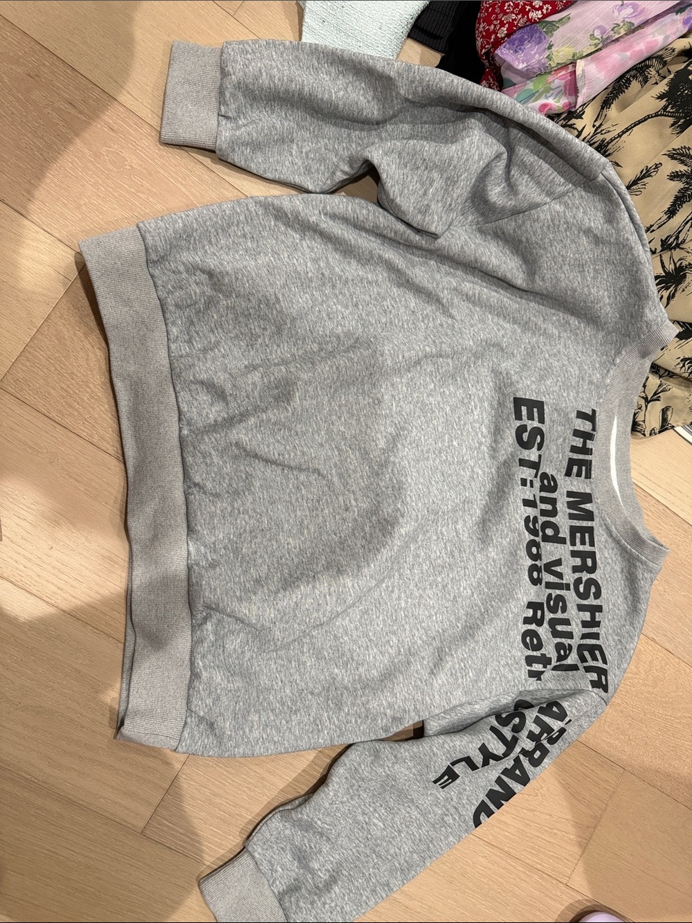 Oversized Grey Graphic Sweatshirt -